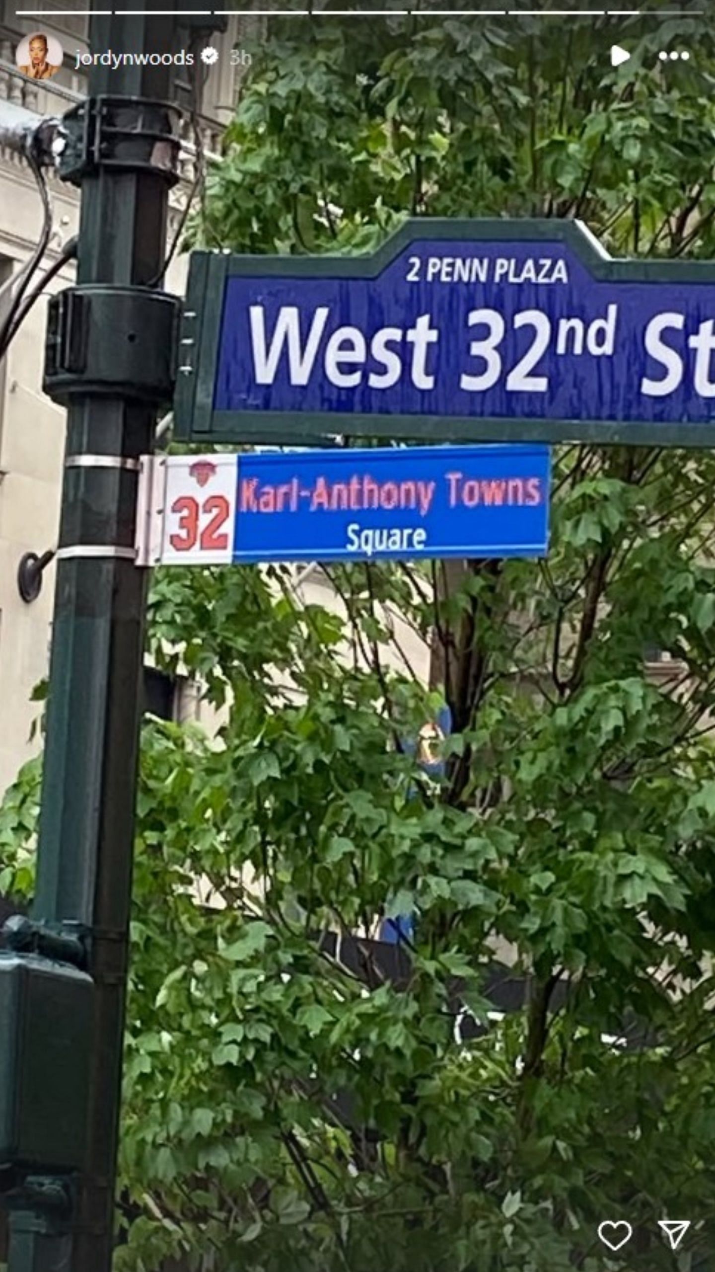 Woods posted a photo of the Karl-Anthony Towns Square